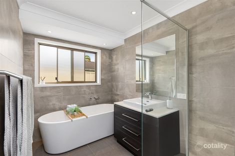 Property photo of 34 Thompson Street Biggera Waters QLD 4216