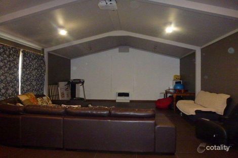 Property photo of 32 Leatherwood Way Huntingdale WA 6110