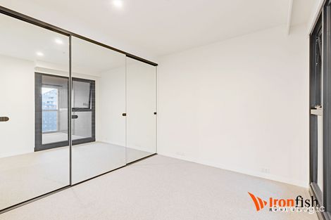 Property photo of 1811/8 Pearl River Road Docklands VIC 3008