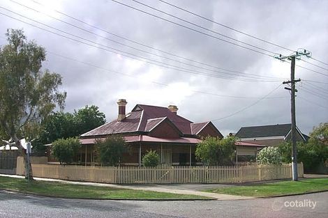 62 Hooley Rd, Midland, WA 6056