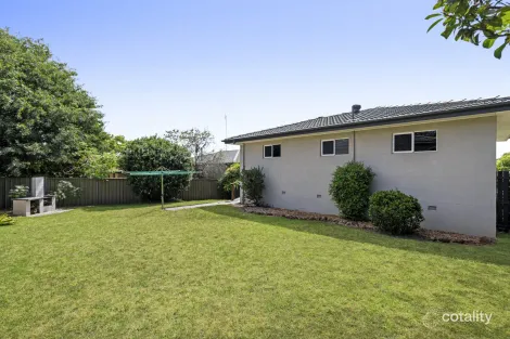 Property photo of 13 Skehan Street Centenary Heights QLD 4350