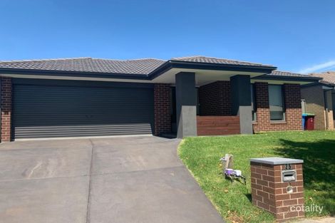 25 Beagle St, Cranbourne East, VIC 3977