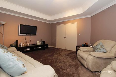 Property photo of 16 Bingarra Crescent Tapping WA 6065