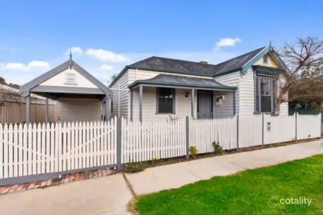 43 Gladstone St, Quarry Hill, VIC 3550