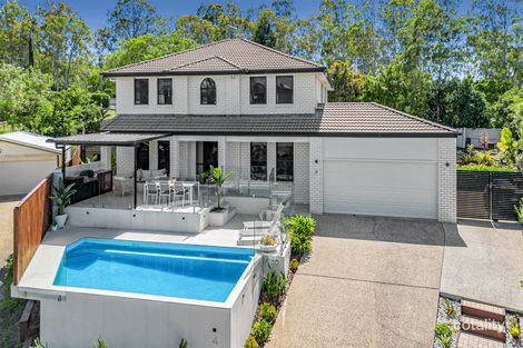 4 Lambert Ct, Brookfield, QLD 4069