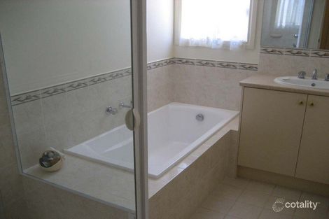 Property photo of 28 Yararoo Drive Clinton SA 5570