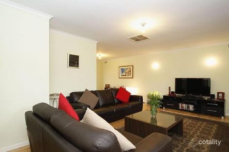 48 Kalgoorlie Ave, Port Noarlunga South, SA 5167