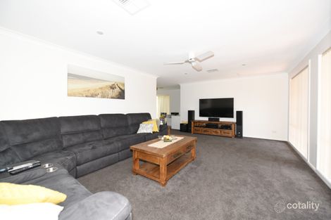 Property photo of 35 Auster Crescent Sanctuary Point NSW 2540