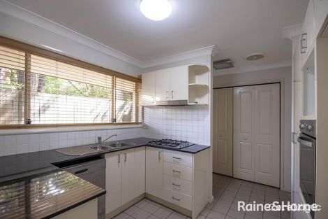 Property photo of 2/5A Burgin Close Berkeley Vale NSW 2261