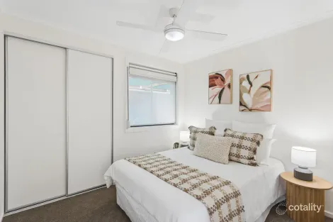 Property photo of 38 Kanimbla Crescent Craigmore SA 5114