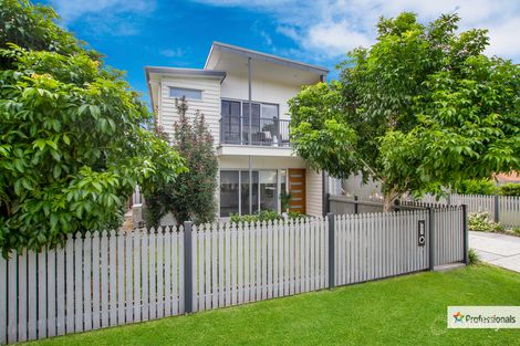Property photo of 1/65 Pear Street Greenslopes QLD 4120