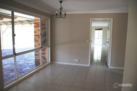 Property photo of 33 Clarence Drive Helensvale QLD 4212