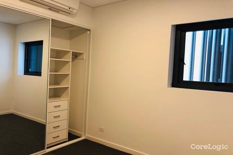 Property photo of 1804/11 Wentworth Place Wentworth Point NSW 2127