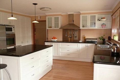 Property photo of 11 Goodwin Close Hoppers Crossing VIC 3029