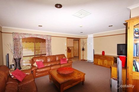 Property photo of 7 Davie Crescent Hoppers Crossing VIC 3029