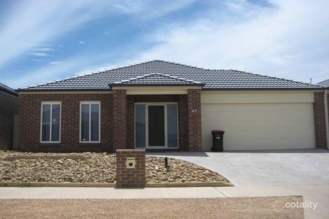 Property photo of 47 Daly Circuit Caroline Springs VIC 3023