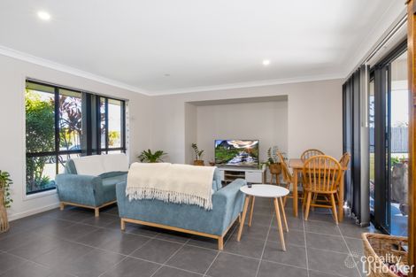 Property photo of 8 Rosebud Court Parkhurst QLD 4702