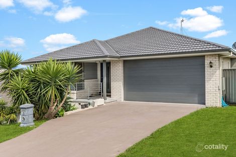 Property photo of 5 Emory Place Cameron Park NSW 2285