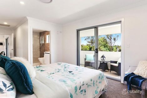 Property photo of 1/4 Hyde Road Yeronga QLD 4104