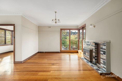 Property photo of 70A Essex Road Surrey Hills VIC 3127