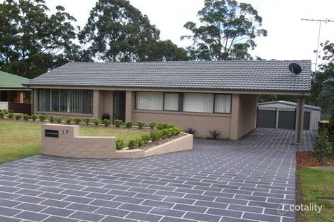 17 Manooka Cres, Bradbury, NSW 2560