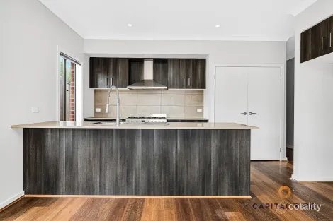 Property photo of 52 Stettler Boulevard Mickleham VIC 3064