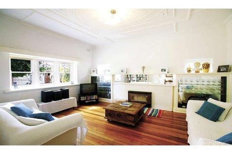 Property photo of 12 Harris Avenue Glen Iris VIC 3146