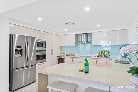Property photo of 10/8A Spinnaker Drive Sandstone Point QLD 4511