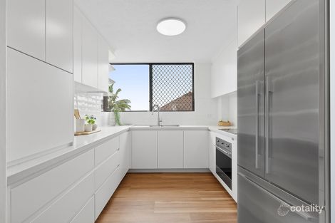 Property photo of 2/14 Nelson Parade Manly QLD 4179