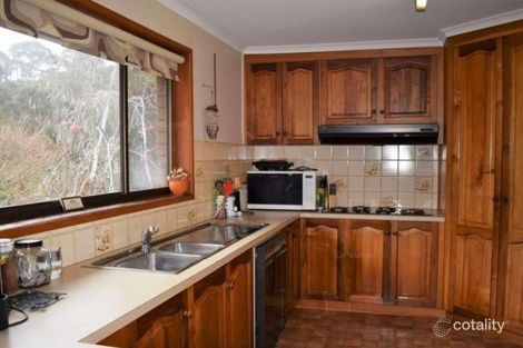 Property photo of 65 Seaview Parade Kalimna VIC 3909