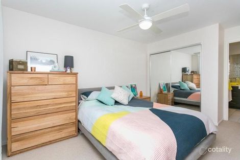 Property photo of 25 Cracknell Road Annerley QLD 4103