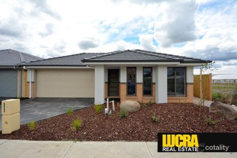 Property photo of 11 Marathon Way Narre Warren South VIC 3805