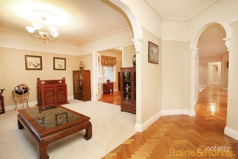 Property photo of 3 Tyrell Walk Caroline Springs VIC 3023