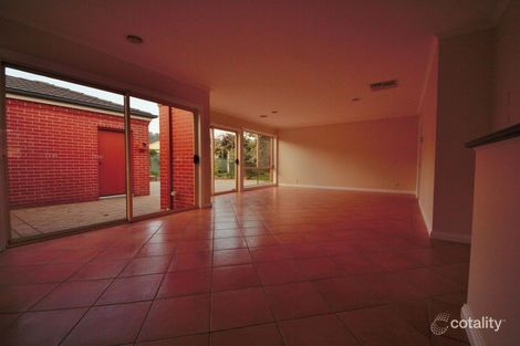 Property photo of 10 Clem Drive Glenroy NSW 2640