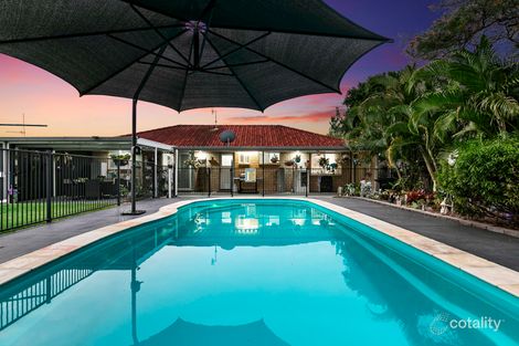 54 FORESHORE DR, URANGAN, QLD 4655