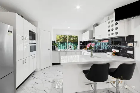 Property photo of 315 Westwood Drive Burnside VIC 3023