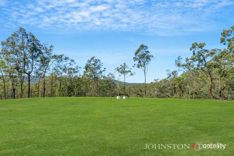 Property photo of 321 Boscombe Road Brookfield QLD 4069
