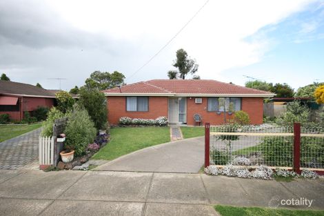 11 Bean Ct, Whittington, VIC 3219