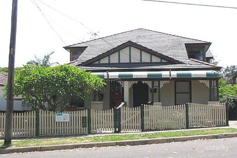 33 Riverside Cres, Marrickville, NSW 2204