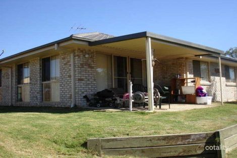 4 Ella Ct, Marsden, QLD 4132