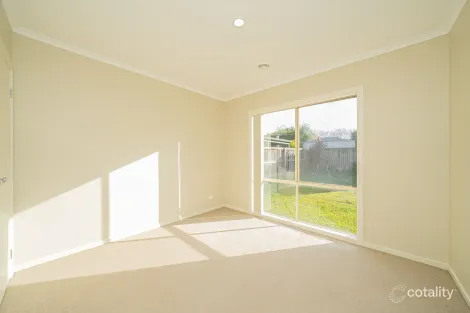Property photo of 60 Wurundjeri Boulevard Berwick VIC 3806