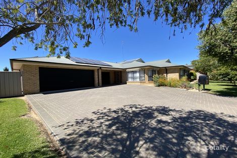 Property photo of 23 Goolgumbla Esplanade Jerilderie NSW 2716