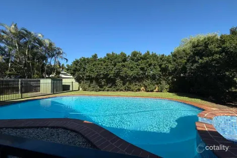 Property photo of 46 K P McGrath Drive Elanora QLD 4221