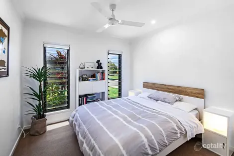 Property photo of 5 Agility Place Birtinya QLD 4575