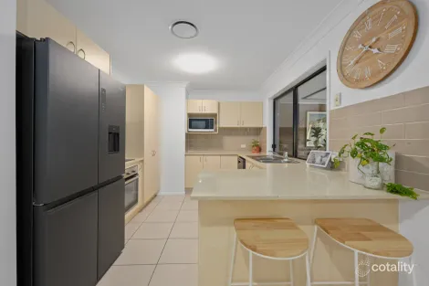 Property photo of 14 Pencarrow Crescent Raceview QLD 4305