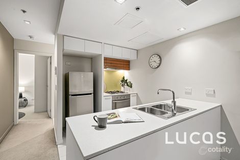 Property photo of 1107/100 Harbour Esplanade Docklands VIC 3008