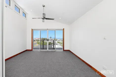 Property photo of 183 Matthew Flinders Drive Lammermoor QLD 4703