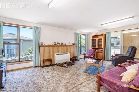 Property photo of 24 Mungala Crescent Miandetta TAS 7310