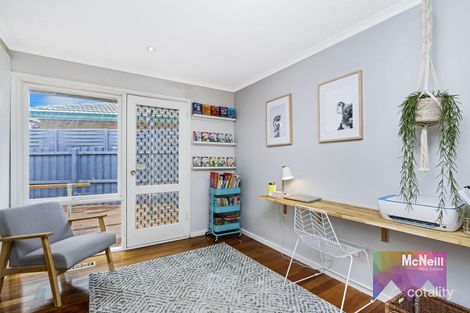 Property photo of 3 Deanswood Drive Somerville VIC 3912