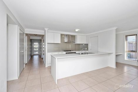 Property photo of 15 Pebble Creek Way Gillieston Heights NSW 2321